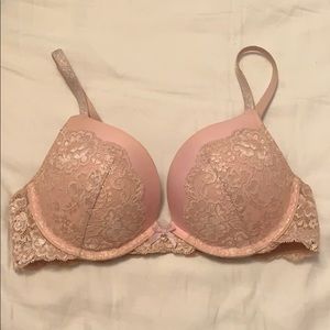 Victoria’s Secret Lace Push Up Bra 34 C